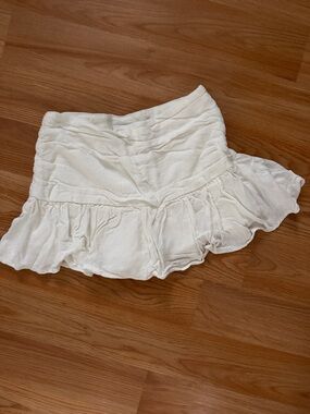 La Hearts Ivory Mini Skirt with Ruffle